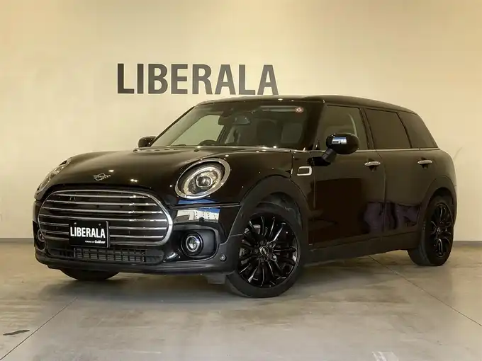 新着情報“ＭＩＮＩクラブマン バッキンガム”2019年式ミッドナイト・ブラック・メタリック入荷しました！