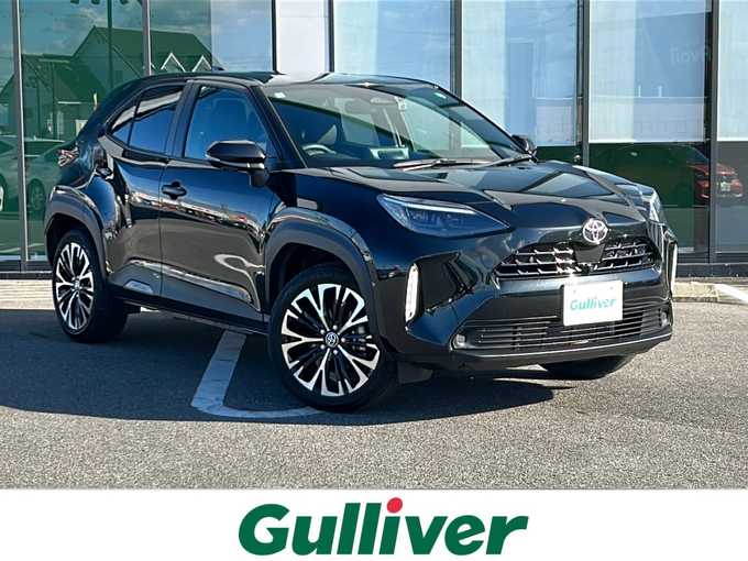 新着情報“ヤリスクロスハイブリッドZ”2024年式ブラックマイカ入荷しました！