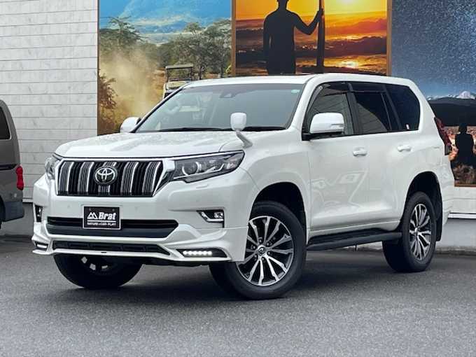 新着情報“ランドクルーザープラドTX Lパッケージ”2019年式ホワイトパールクリスタルシャイン入荷しました！