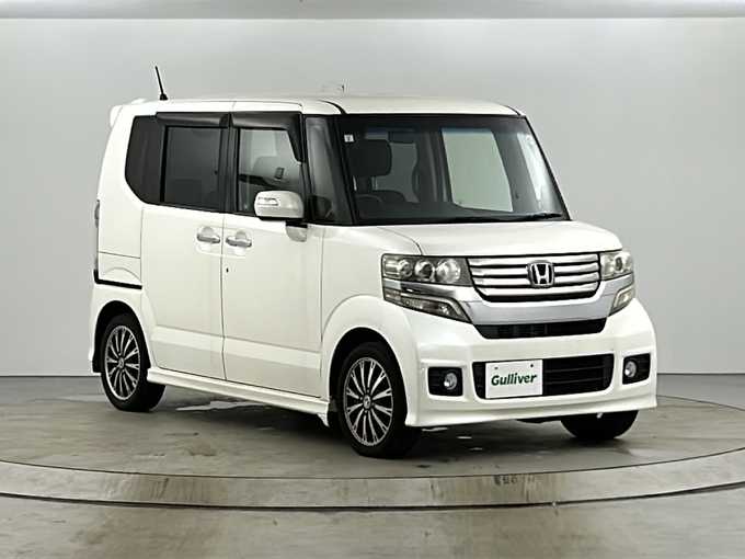 新着情報“Ｎ－ＢＯＸカスタムG・ターボパッケージ”2013年式プレミアムホワイトパール入荷しました！