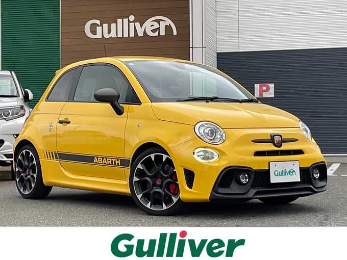 新着情報“アバルト５９５コンペティツィオーネ”2019年式ジャッロモデナ入荷しました！