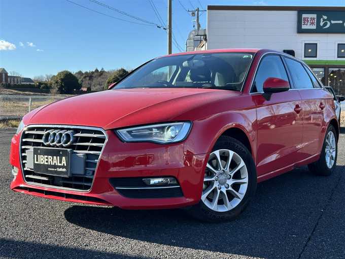 新着情報“Ａ３スポーツバック1．4TFSI”2015年式ブリリアントレッド入荷しました！