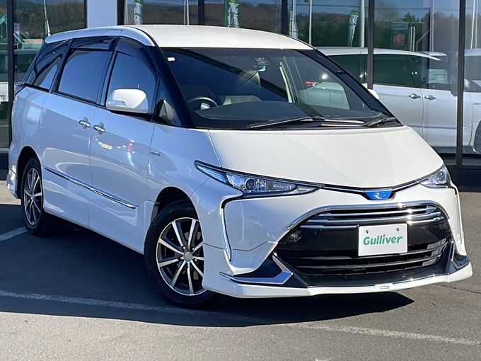 新着情報“エスティマハイブリッドアエラス プレミアム”2018年式ホワイトパールクリスタルシャイン入荷しました！