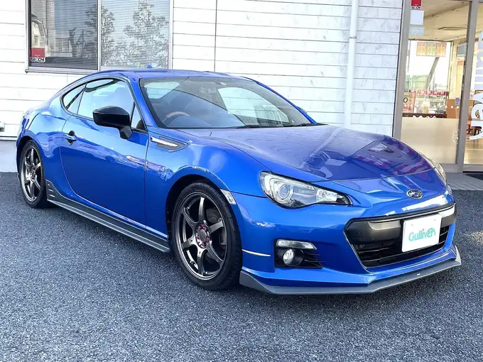 新着情報“ＢＲＺプレミアムスポーツパッケージ”2014年式WRブルーマイカ入荷しました！