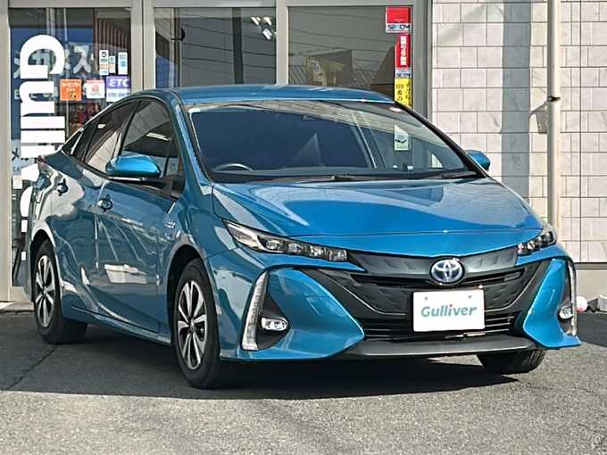 新着情報“プリウスＰＨＶS”2018年式スピリテッドアクアメタリック入荷しました！