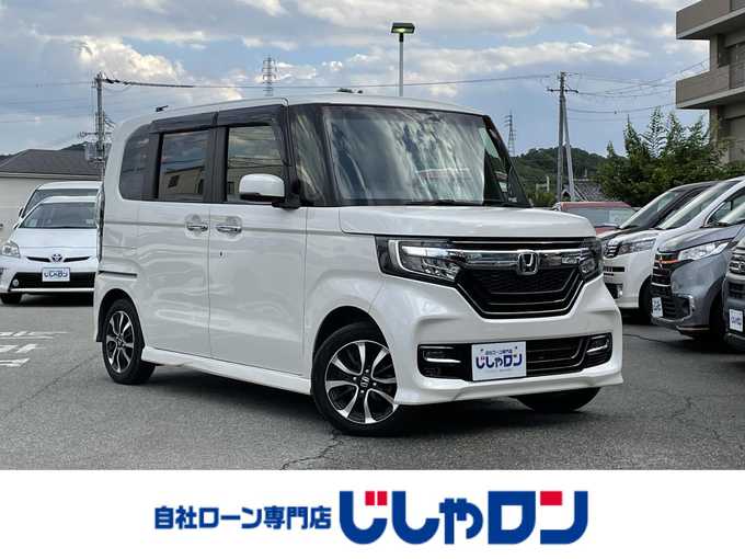 新着情報“Ｎ ＢＯＸカスタム G L ホンダセンシング”2017年式プレミアムホワイトパールⅡ入荷しました！