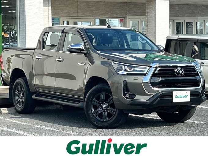 新着情報“ハイラックスZ”2021年式オキサイドブロンズM入荷しました！