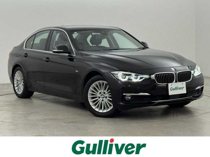 新着情報“３シリーズ320d ラグジュアリー”2018年式黒入荷しました！