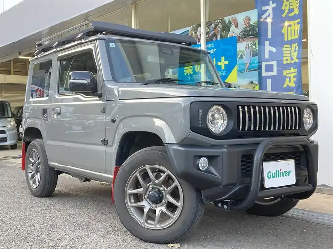 新着情報“ジムニーXC”2022年式ミディアムグレー入荷しました！