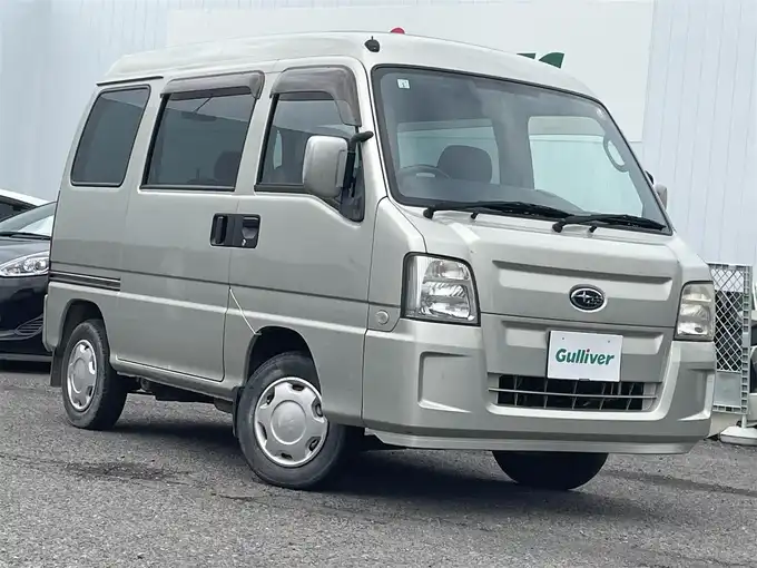 新着情報“サンバーディアスディアス”2012年式シャンパンメタリック入荷しました！