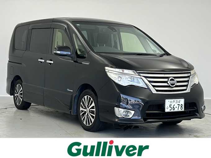新着情報“セレナハイウェイスター S－ハイブリッド”2014年式ダイヤモンドブラック入荷しました！