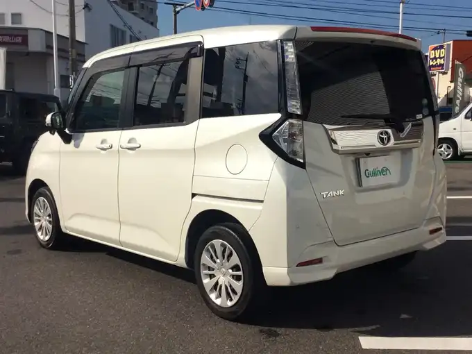 車両画像03