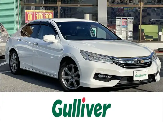 新着情報“アコードハイブリッドLX”2016年式ホワイトオーキッドパール入荷しました！