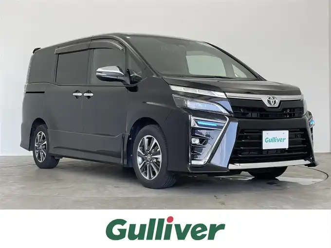 新着情報“ヴォクシーZS 煌Ⅲ”2020年式ブラック入荷しました！