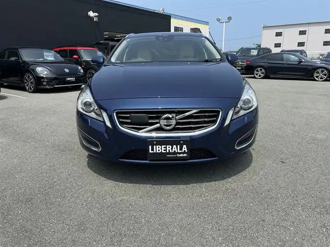 新着情報“Ｖ６０オーシャンレース・エディション”2013年式オーシャンブルーメタリックⅡ入荷しました！