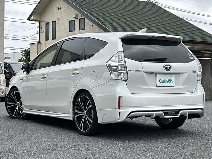トヨタ　プリウス　2013 トヨタ プリウス G（2013年・3.5万km・グリーン系）の中古車情報