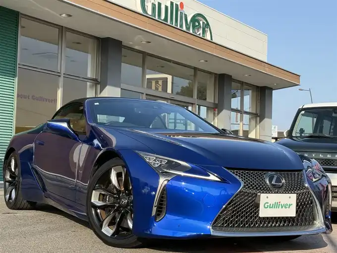 新着情報“ＬＣLC500 コンバーチブル”2023年式ヒートブルーコントラストレイヤリング入荷しました！