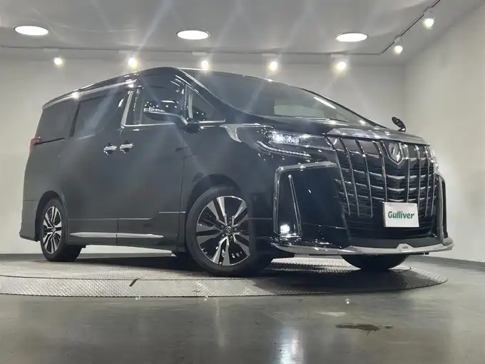 新着情報“アルファード2．5S Cパッケージ”2020年式ブラック入荷しました！