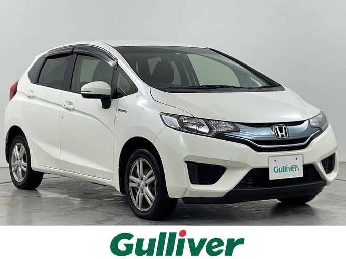 新着情報“フィットハイブリッドハイブリッド・Fパッケージ”2014年式プレミアムホワイトパール入荷しました！