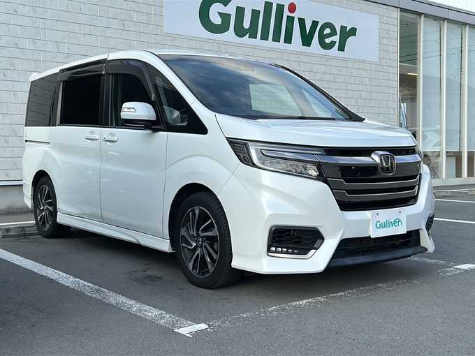 新着情報“ステップワゴンスパーダスパーダ・クールスピリット ホンダセンシング”2018年式プラチナホワイトパール入荷しました！