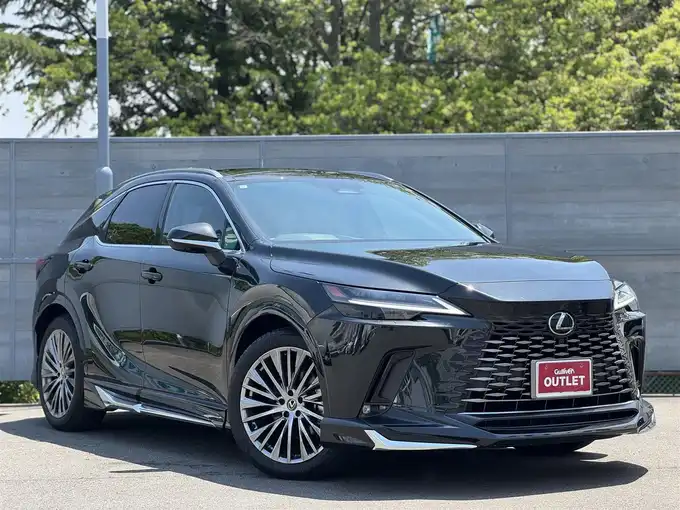 新着情報“ＲＸRX350h バージョンL”2023年式グラファイトブラックガラスフレーク入荷しました！