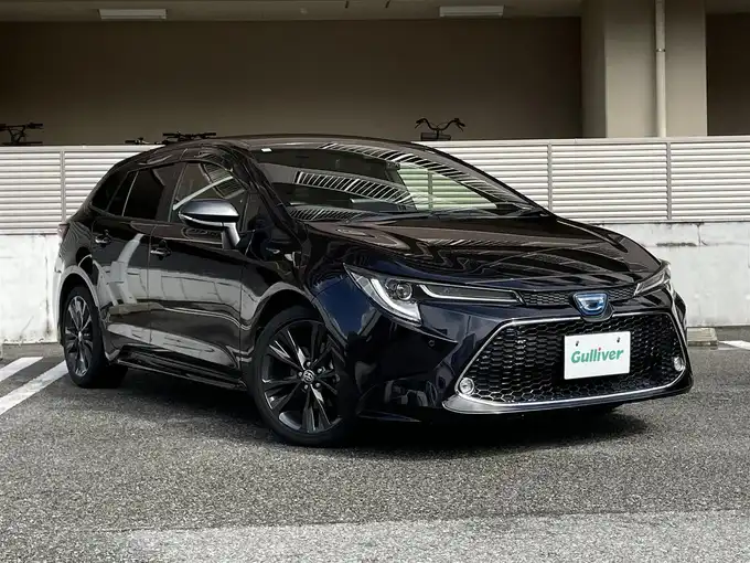新着情報“カローラツーリングハイブリッド ダブルバイビー”2020年式スパークリングブラックパールクリスタルシャイン入荷しました！