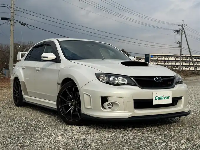 新着情報“インプレッサWRX STI”2014年式サテンホワイトパール入荷しました！