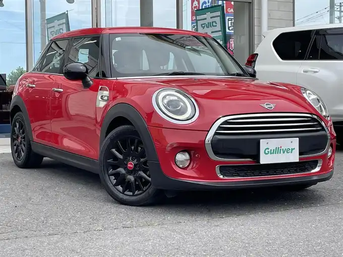 新着情報“ＭＩＮＩヴィクトリア”2018年式チリ・レッド入荷しました！