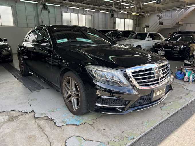 新着情報“ＳクラスS300h AMGライン”2016年式オブシディアンブラック入荷しました！