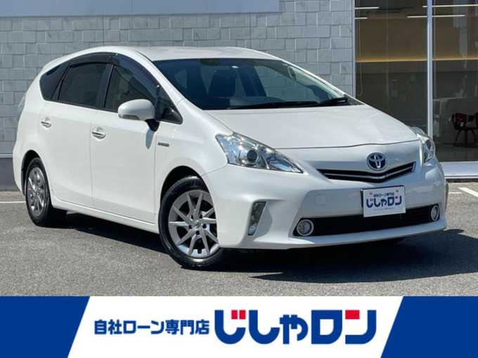 新着情報“プリウスαS チューン ブラック”2014年式ホワイトパールクリスタルシャイン入荷しました！