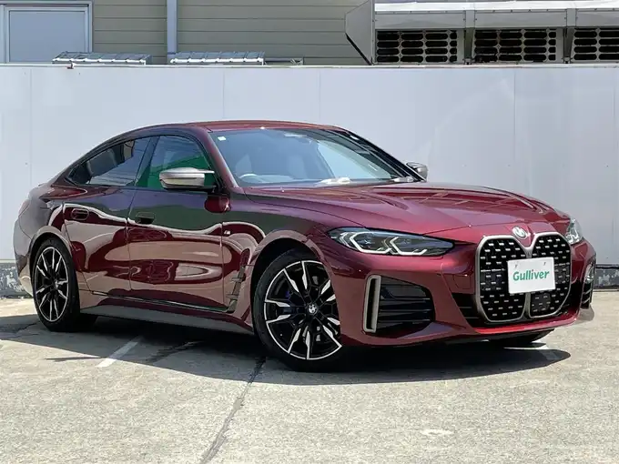 新着情報“４シリーズM440i xDriveグランクーペ”2021年式ワイン入荷しました！