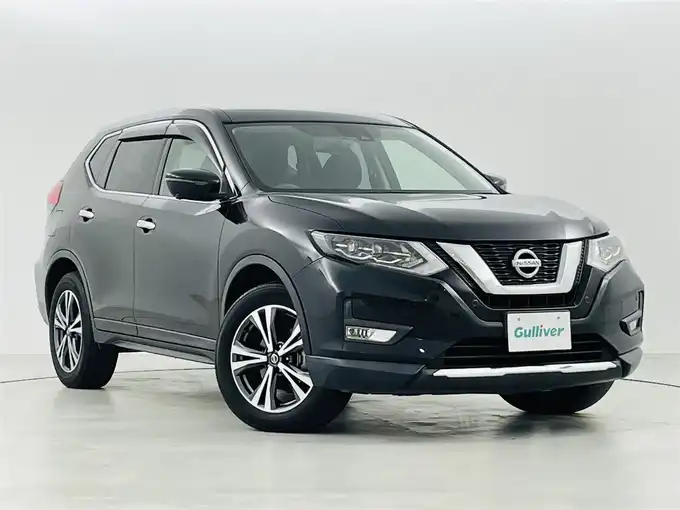 新着情報“エクストレイル20Xi”2019年式ダイヤモンドブラック入荷しました！