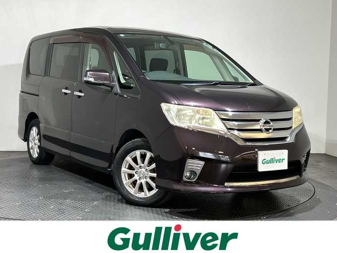 新着情報“セレナハイウェイスター”2011年式オーロラモーヴ入荷しました！