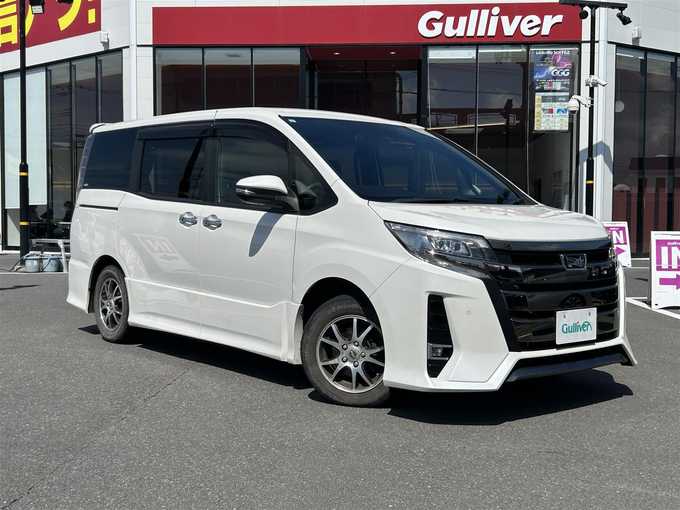 新着情報“ノアSi ダブルバイビーⅡ”2019年式ホワイトパールクリスタルシャイン入荷しました！