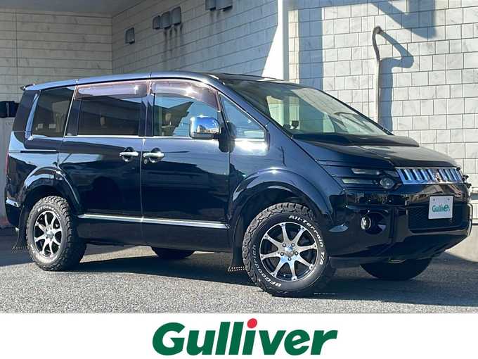 新着情報“デリカＤ：５G プレミアム”2010年式ディープブラックマイカ入荷しました！