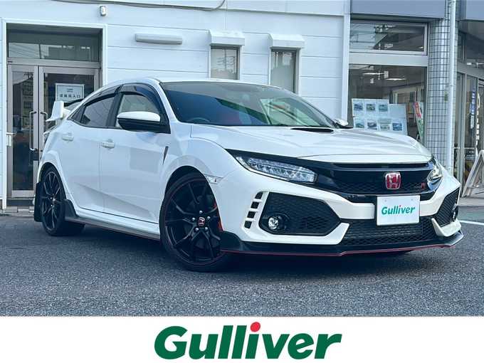 新着情報“シビックタイプR”2019年式チャンピオンシップホワイト入荷しました！