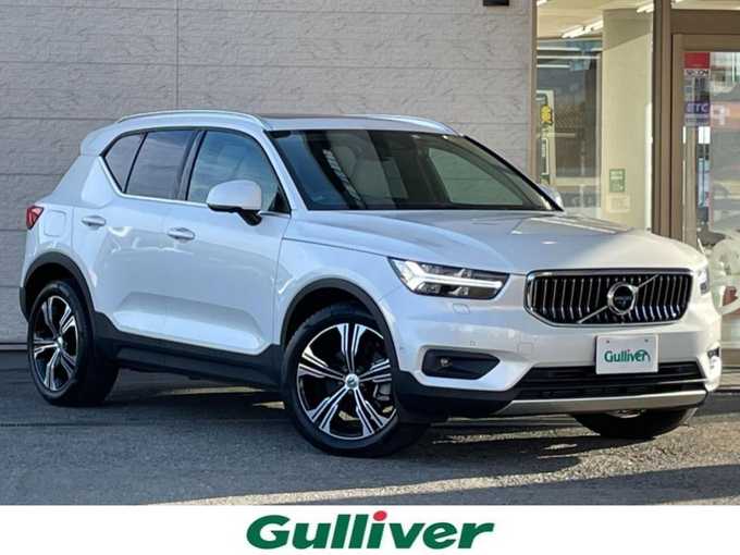 新着情報“ＸＣ４０T5 AWD インスクリプション”2020年式パール入荷しました！