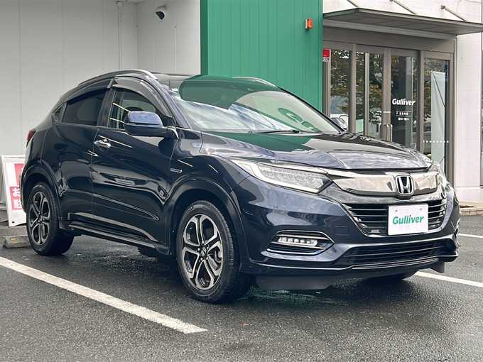 新着情報“ヴェゼルハイブリッドZ・ホンダセンシング”2018年式ミッドナイトブルービームM入荷しました！