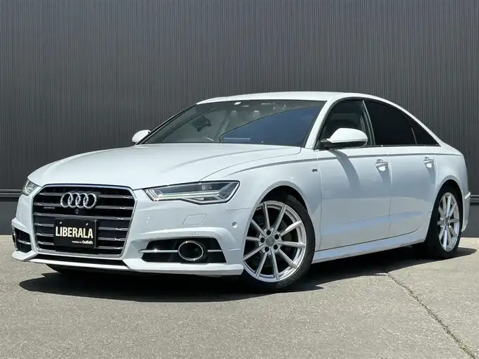 新着情報“Ａ６2．0TFSIクワトロ”2018年式グレイシアホワイトメタリック入荷しました！