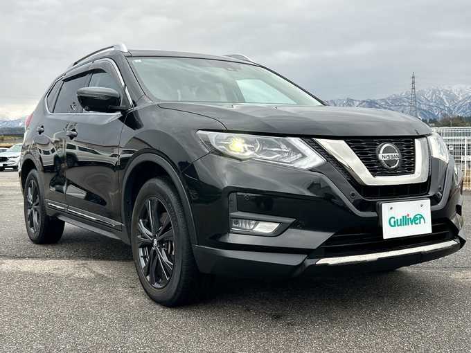 新着情報“エクストレイル20Xi Vセレクション”2021年式ダイヤモンドブラック入荷しました！