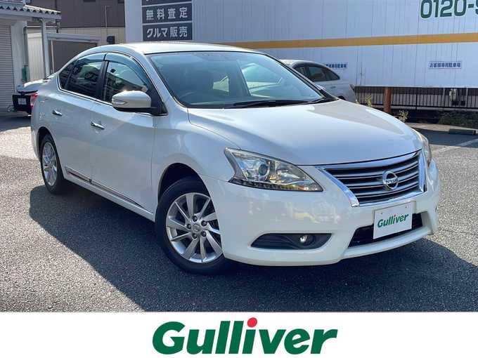 新着情報“シルフィG”2012年式ブリリアントホワイトパール入荷しました！