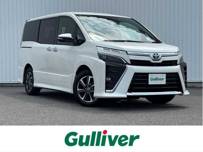 新着情報“ヴォクシーZS 煌Ⅲ”2022年式ホワイトパールクリスタルシャイン入荷しました！