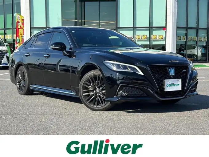 新着情報“クラウンハイブリッドRS リミテッドⅡ”2021年式ブラック入荷しました！