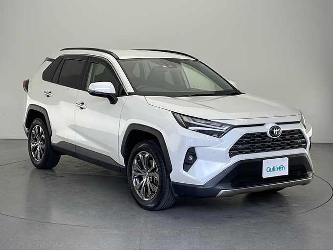 新着情報“ＲＡＶ４ハイブリッドG”2022年式ホワイトパールクリスタルシャイン入荷しました！
