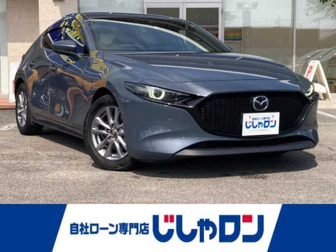 新着情報“ＭＡＺＤＡ３ファストバックXDプロアクティブ”2022年式ポリメタルグレーM入荷しました！