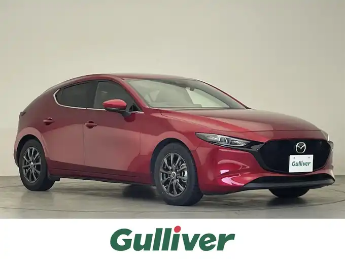 新着情報“ＭＡＺＤＡ３ファストバック20S Lパッケージ”2020年式ソウルレッドクリスタルM入荷しました！