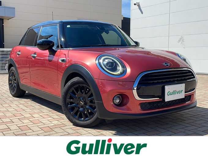 新着情報“ＭＩＮＩヴィクトリア”2020年式赤入荷しました！