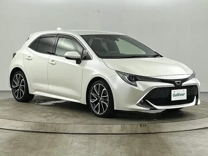 新着情報“カローラスポーツG Z”2019年式ホワイトパールクリスタルシャイン入荷しました！