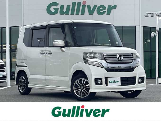 新着情報“Ｎ－ＢＯＸカスタムG”2014年式プレミアムホワイトパール入荷しました！
