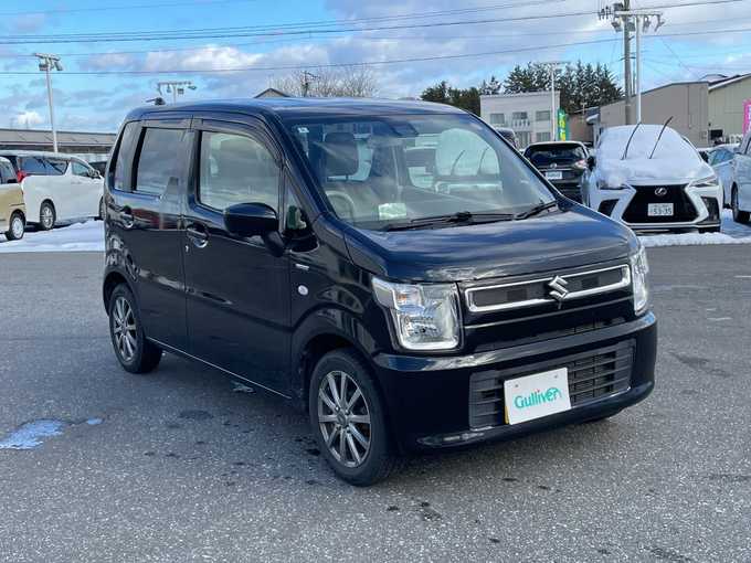 新着情報“ワゴンＲハイブリッドFX”2018年式ブルーイッシュブラックパール3入荷しました！